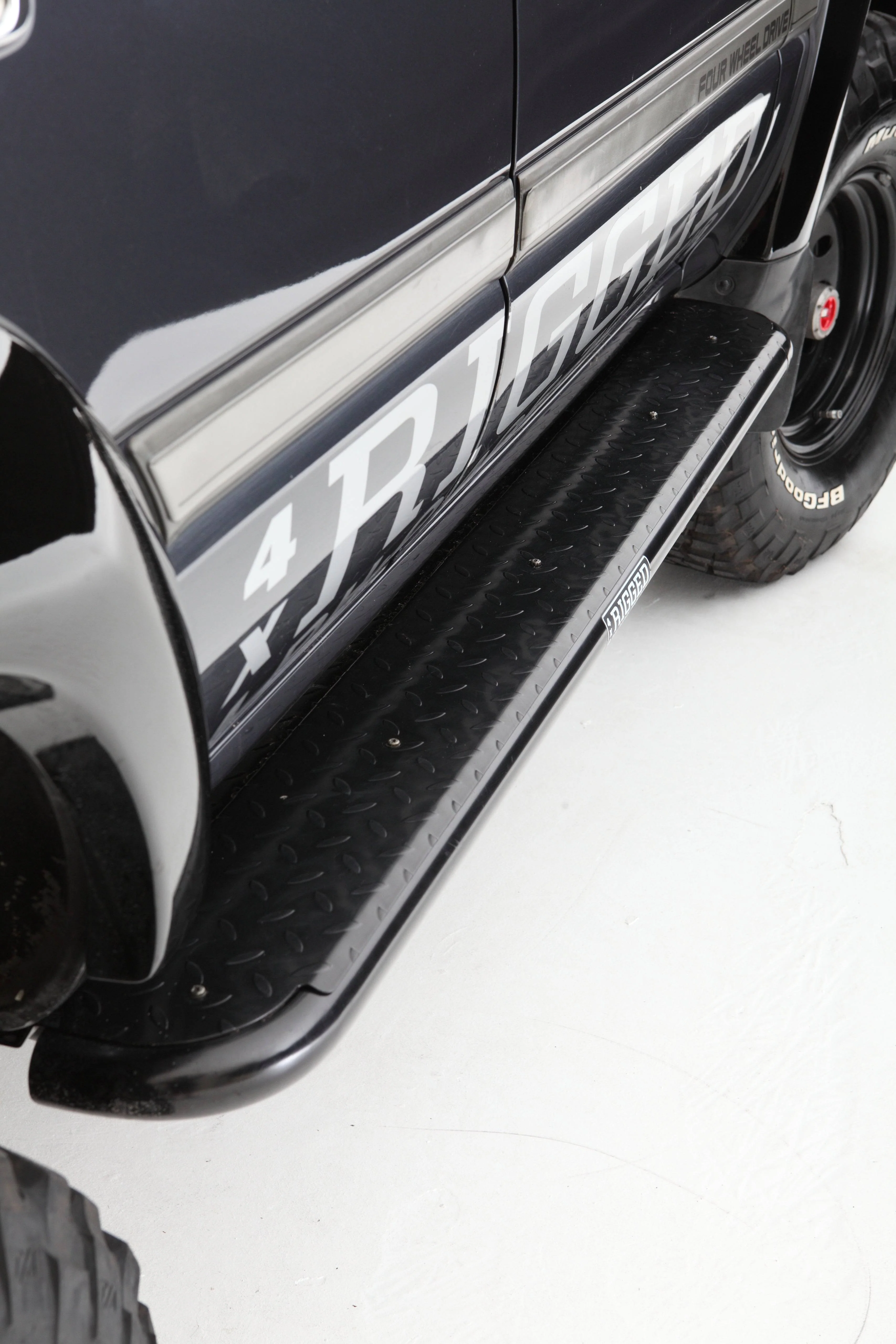 80 Series Rock Sliders - Suits all 80 Series Landcruiser Models - Image 3