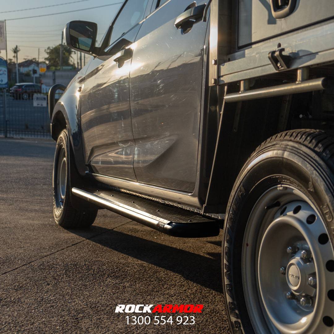 Dmax 08/2020+ Rock Sliders - Image 3