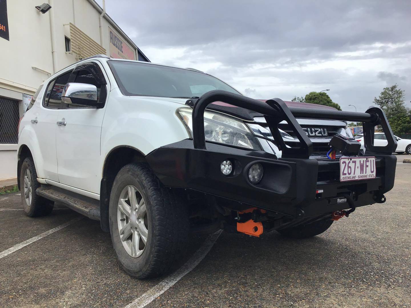 Isuzu MUX Bullbar Rockarmor Elite Suits 11/2013 - 04/2017 - Image 6