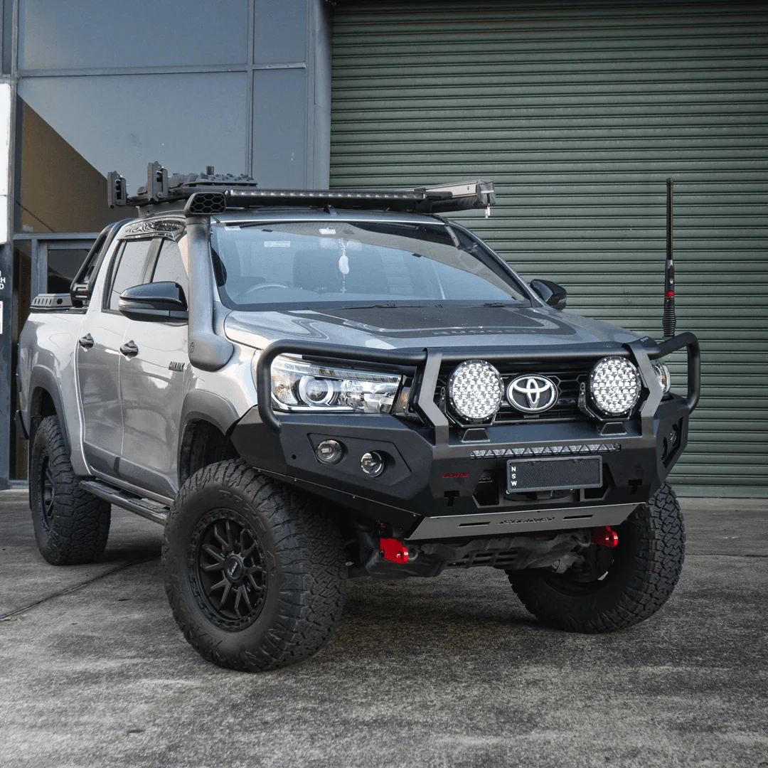 N80 Hilux Touring Pack Suits: Hilux 09/2015 - 07/2020 - Bullbar, Winch, Lights, uhf + Free Fridge - Image 3