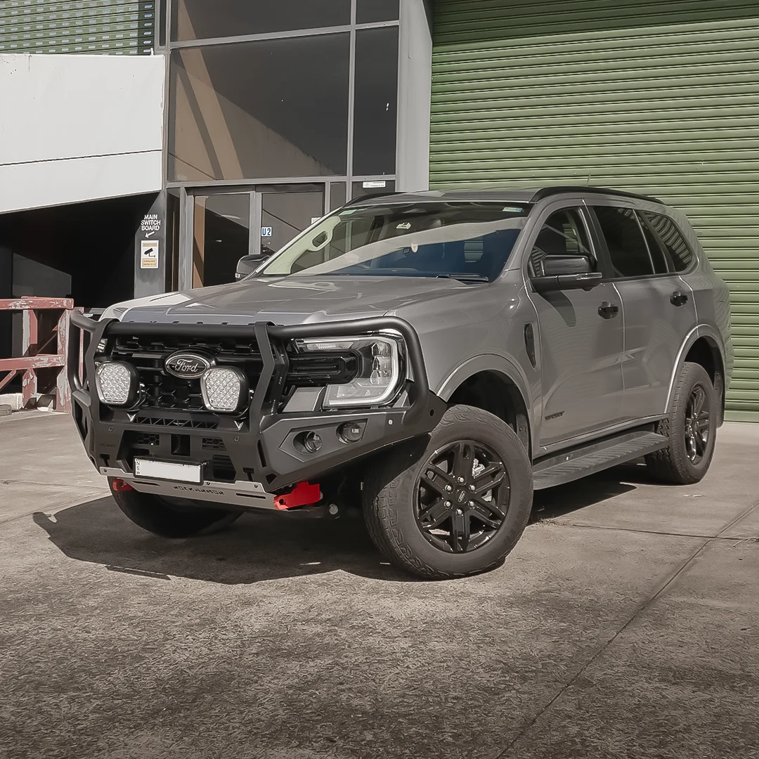 Next Gen Ranger/Everest Touring Pack Suits: Next Gen Ranger & Next Gen Everest - Bullbar, Winch, Lights, uhf + Free Fridge - Image 3