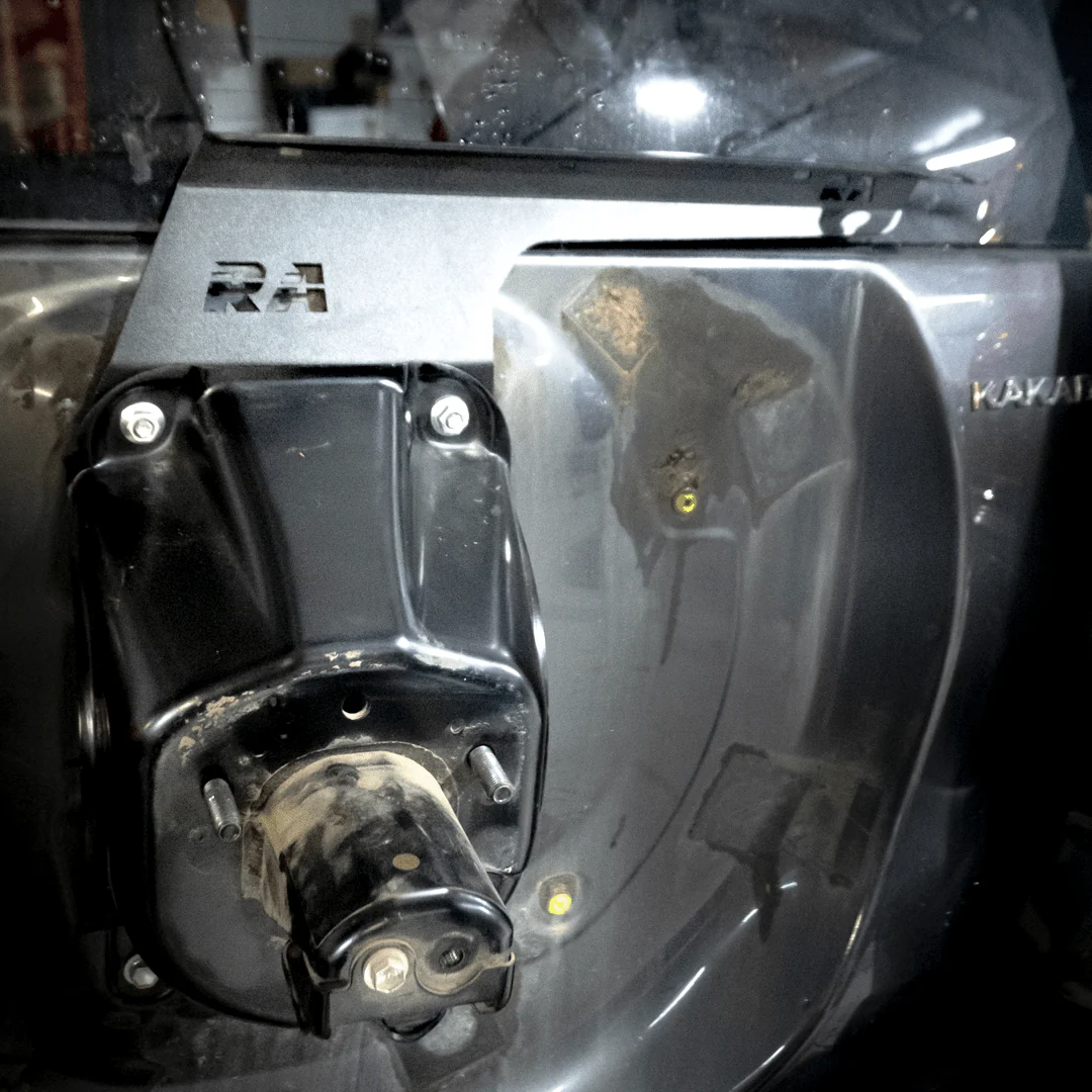 Rear Door Antenna Bracket for Prado 150 / 120 - Image 4