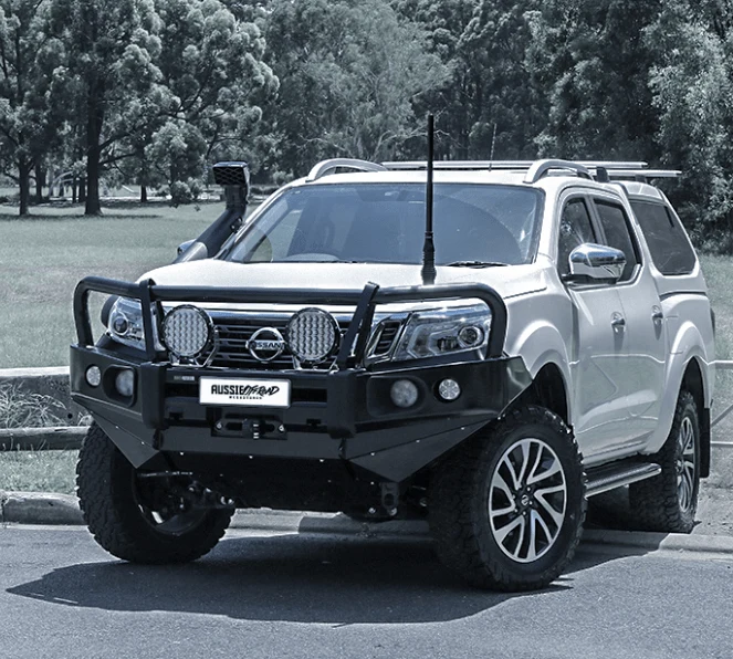 NP300 NAVARA FRONTAL PACK - BULL BAR, WINCH, LED SPOTTIES - Image 7